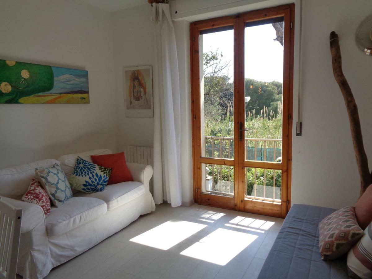 La Casa Di Nina Apartment Куерчанела Екстериор снимка