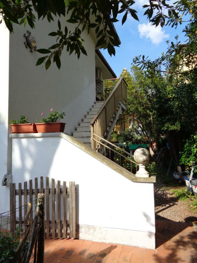 La Casa Di Nina Apartment Куерчанела Екстериор снимка